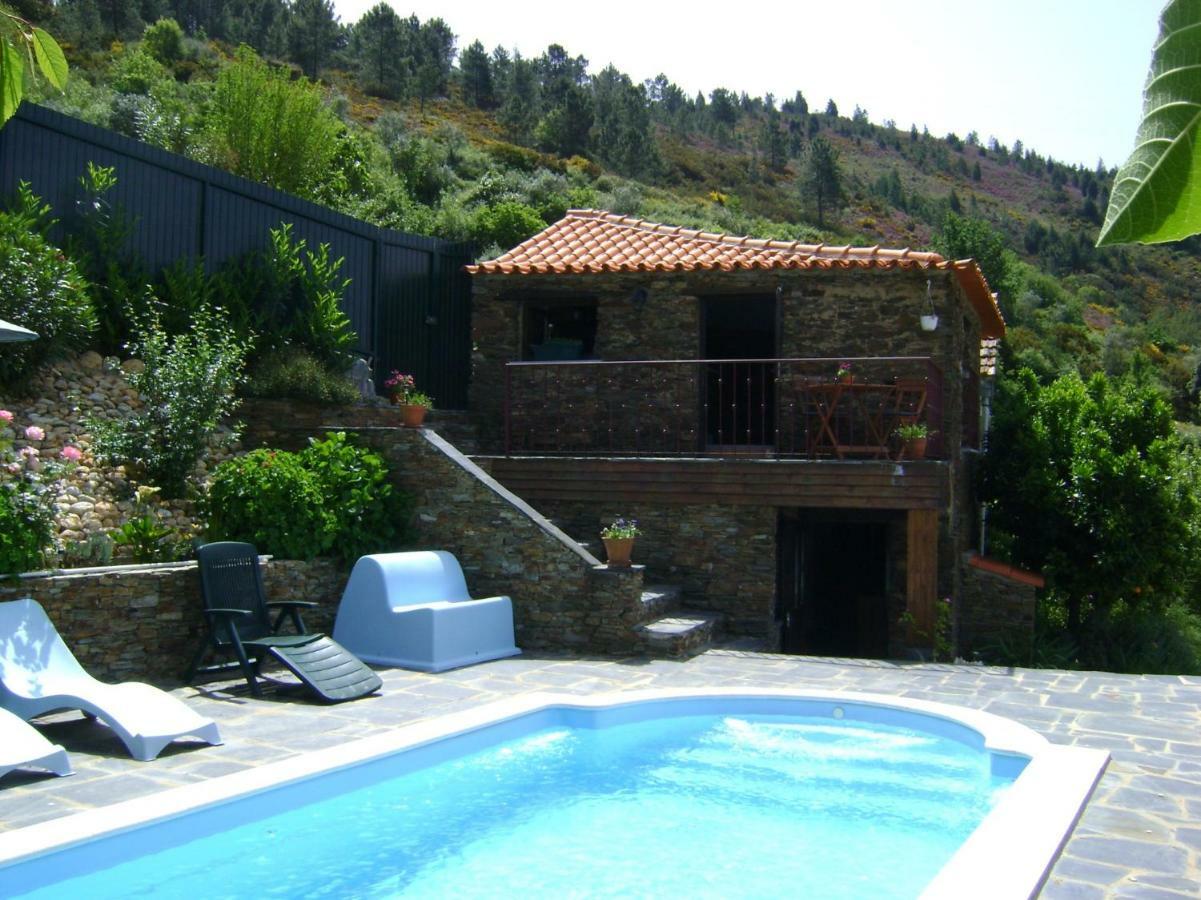 Bela Vista Alqueve - Traditional Stone House And Private Pool Arganil Bagian luar foto